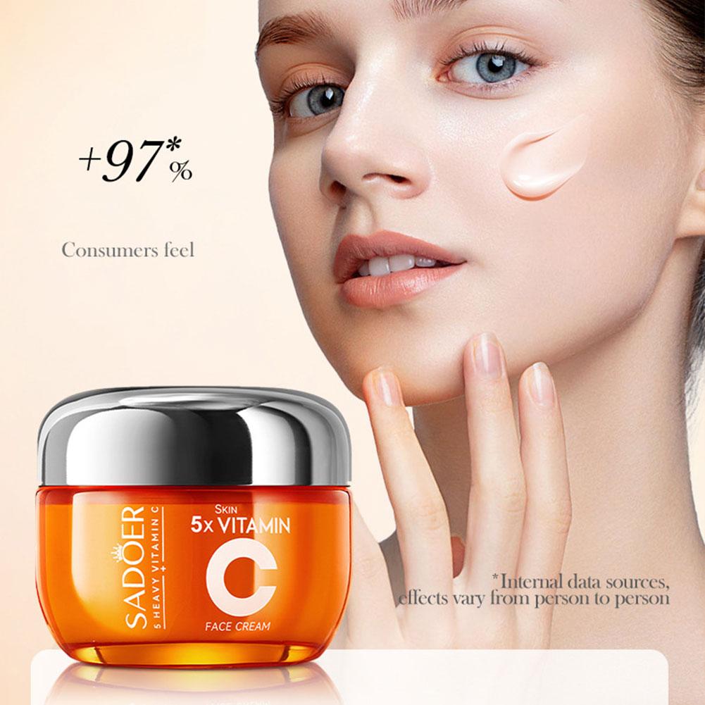 Suero revitalizante de vitamin - Skincare Garnier reseña y precio
